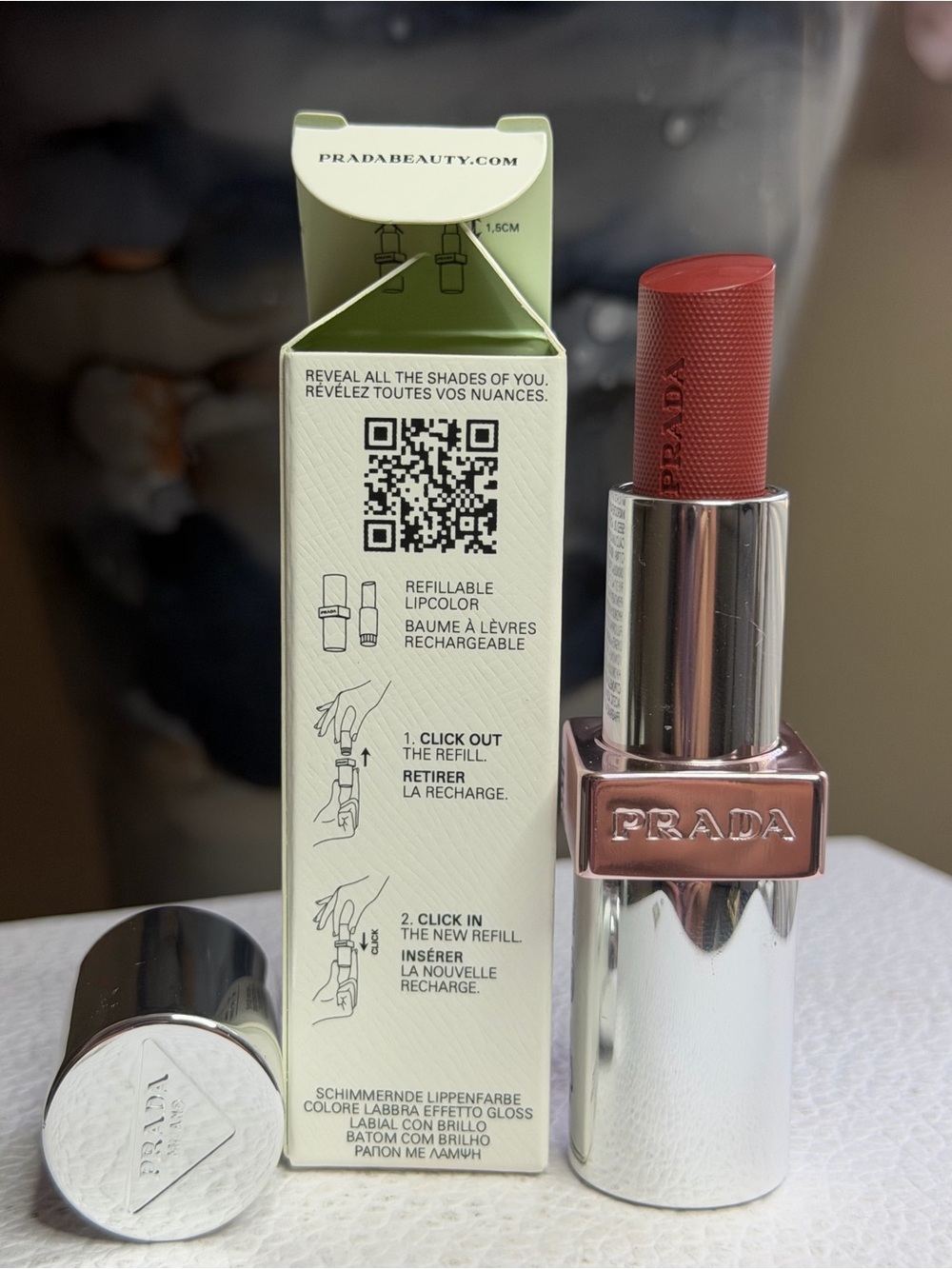 Prada Light Refillable Lipstick U020 Rosso - NEW - Picture 4 of 5
